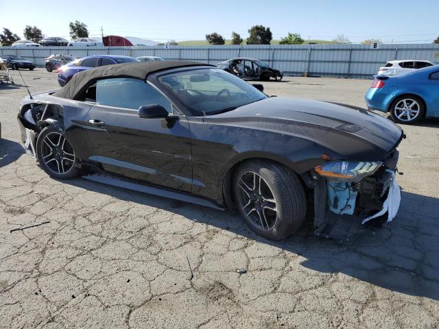 2018 Ford Mustang VIN: 1FATP8UH5J5142670 Lot: 53052844