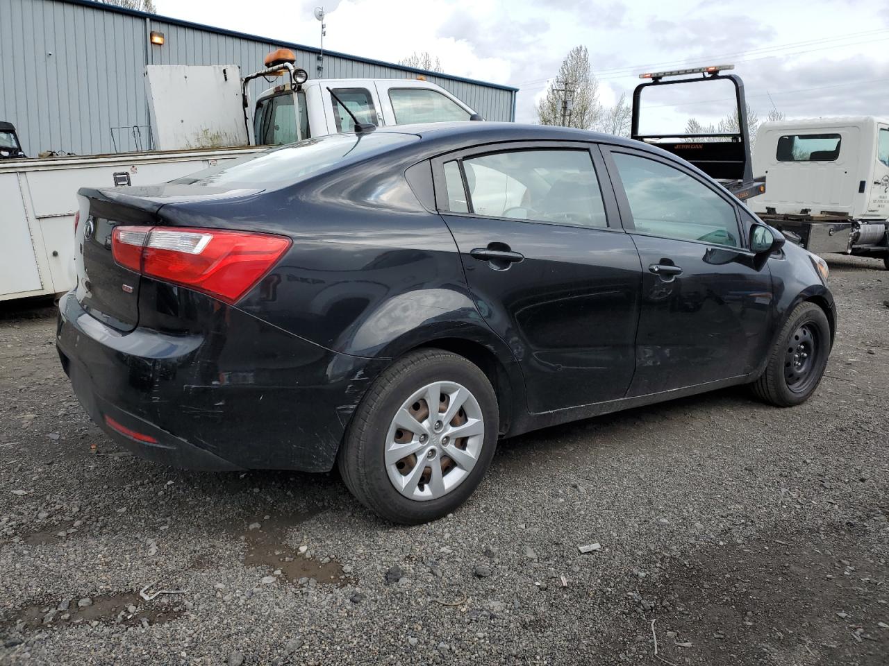 KNADM4A36F6511074 2015 Kia Rio Lx