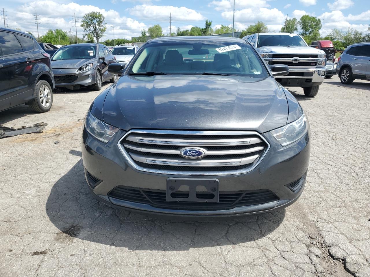 Lot #2631345215 2015 FORD TAURUS SE