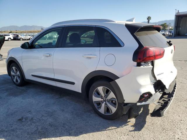 KNDCB3LC4M5488022 Kia Niro LX 2