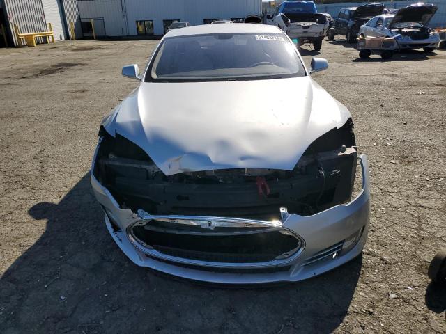 2013 Tesla Model S VIN: 5YJSA1DN8DFP06920 Lot: 51463714