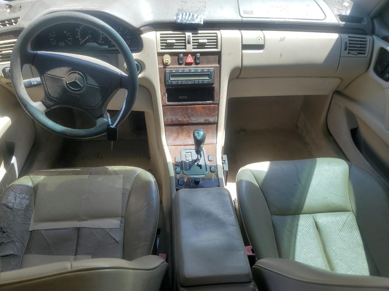 WDBJF55FXVJ025419 1997 Mercedes-Benz E 320