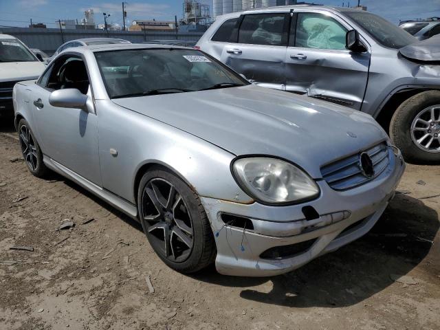 2000 Mercedes-Benz Slk 230 Kompressor VIN: WDBKK47F1YF159895 Lot: 50242784