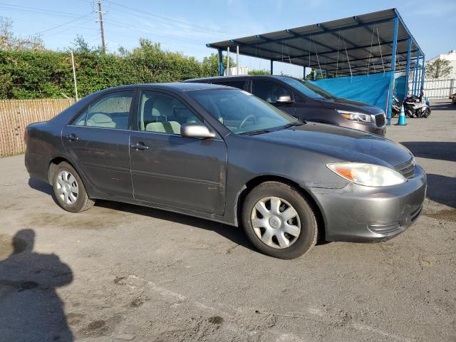 Lot #2470852903 2004 TOYOTA CAMRY LE salvage car