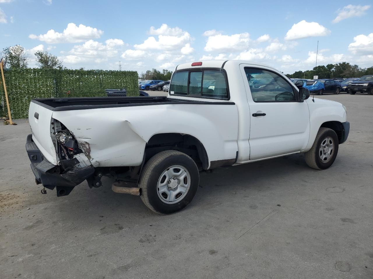 5TFNX4CN4BX006068 2011 Toyota Tacoma