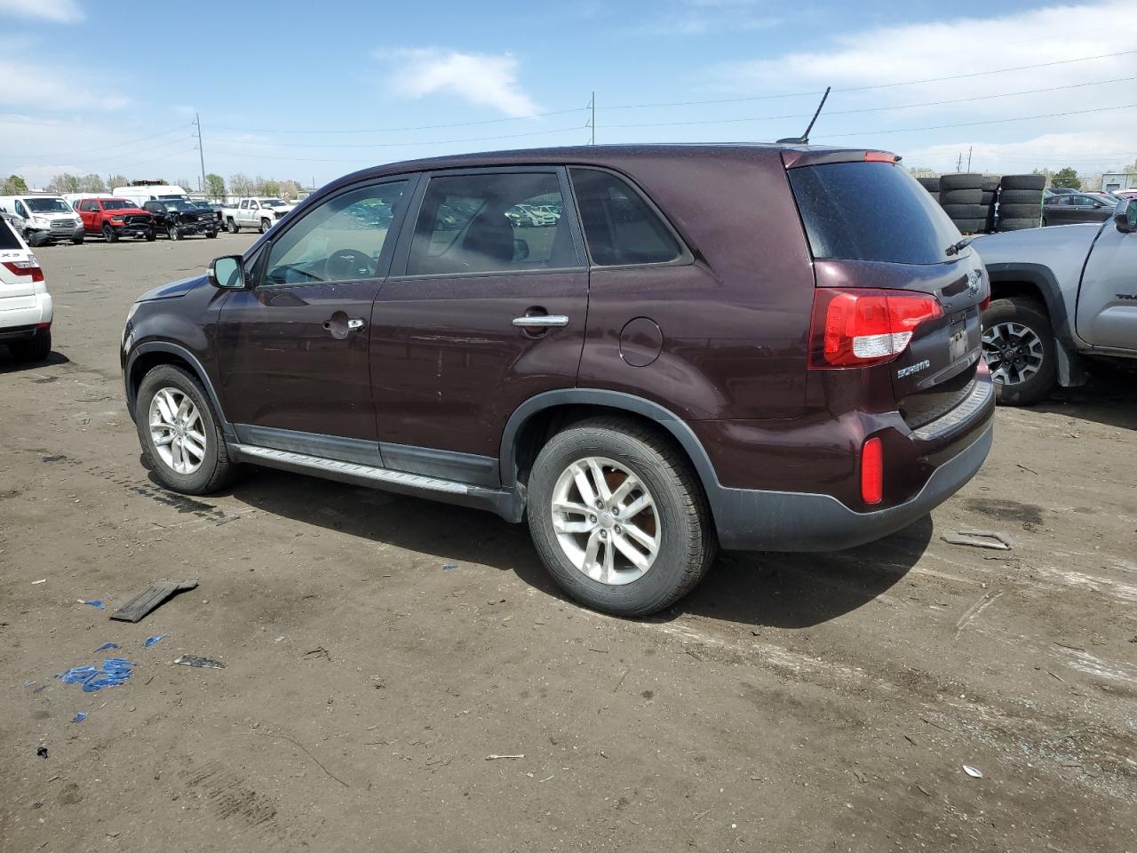 2015 Kia Sorento Lx vin: 5XYKT3A68FG621865