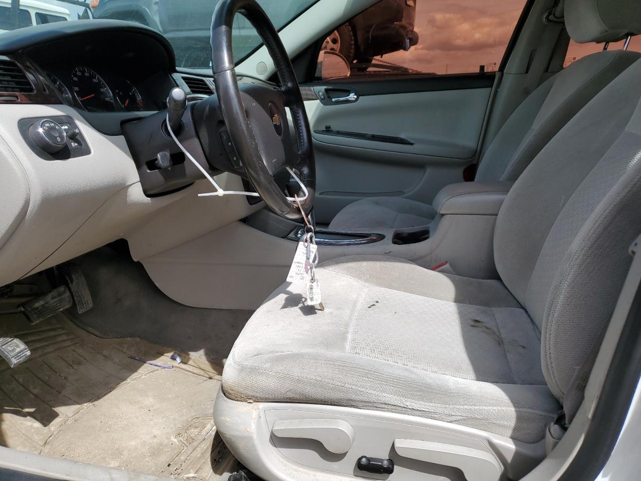 2G1WB5E30E1137223 2014 Chevrolet Impala Limited Lt