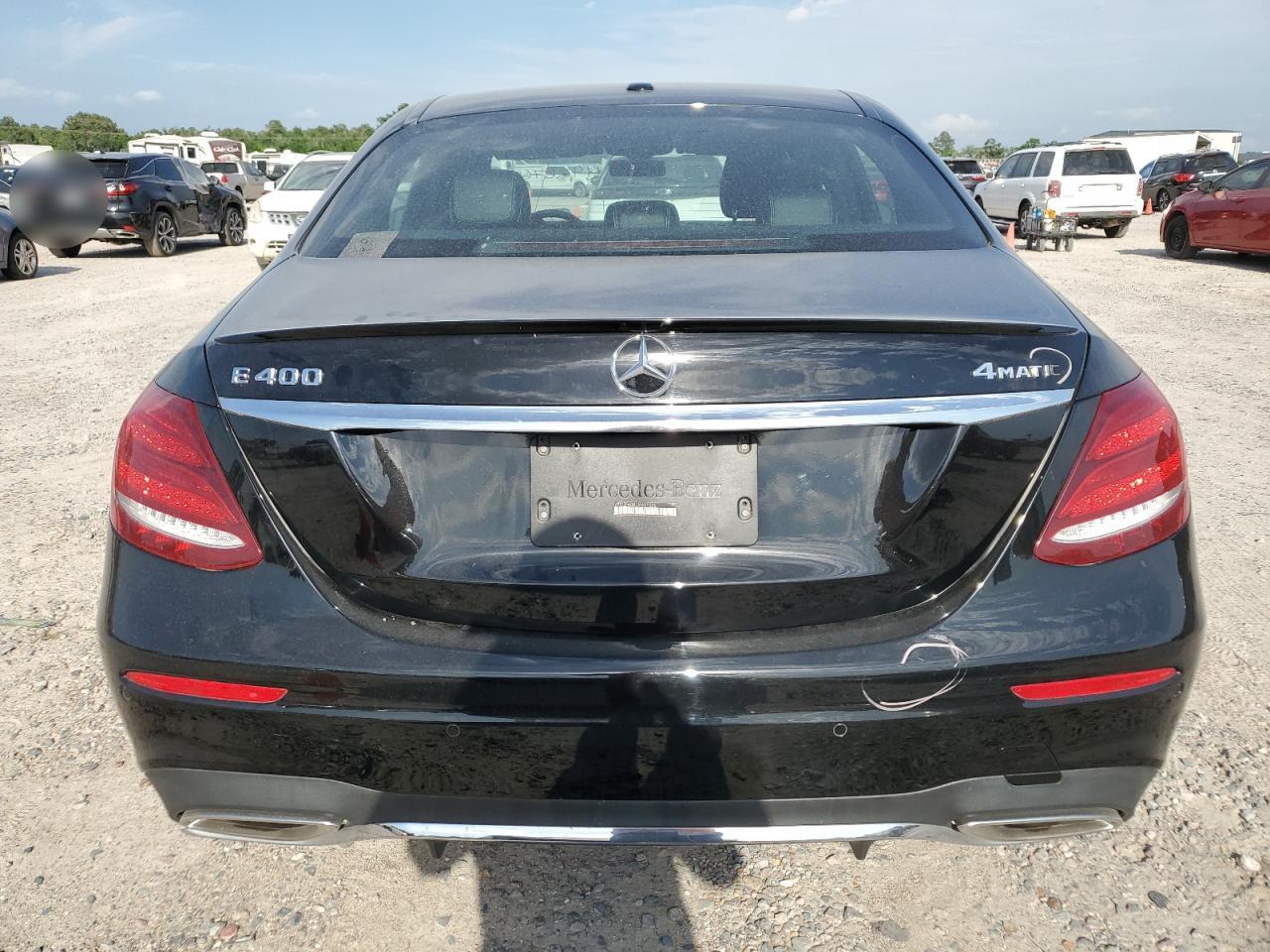 WDDZF6GB1JA401526 2018 Mercedes-Benz E 400 4Matic