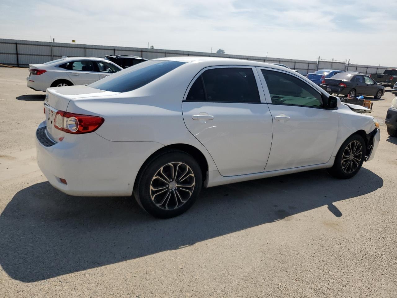 5YFBU4EE5DP109798 2013 Toyota Corolla Base