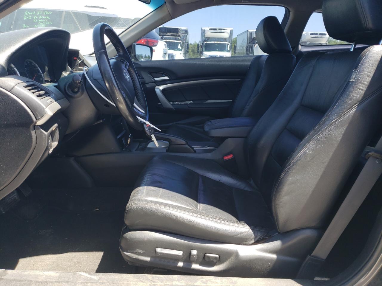 1HGCS2B89AA001926 2010 Honda Accord Exl