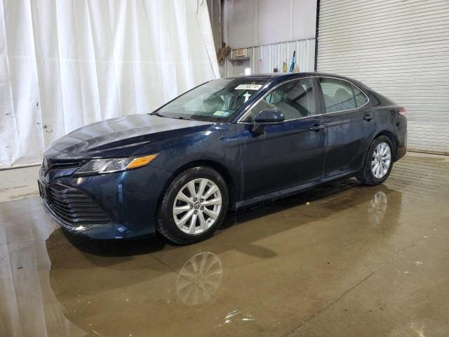 Lot #2489727926 2020 TOYOTA CAMRY LE salvage car
