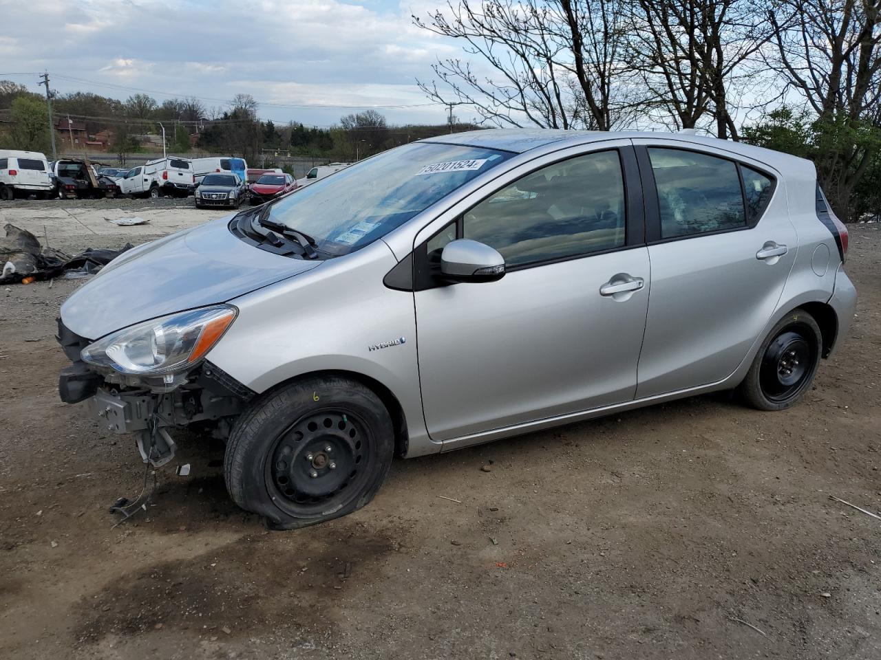 JTDKDTB37F1581392 2015 Toyota Prius C