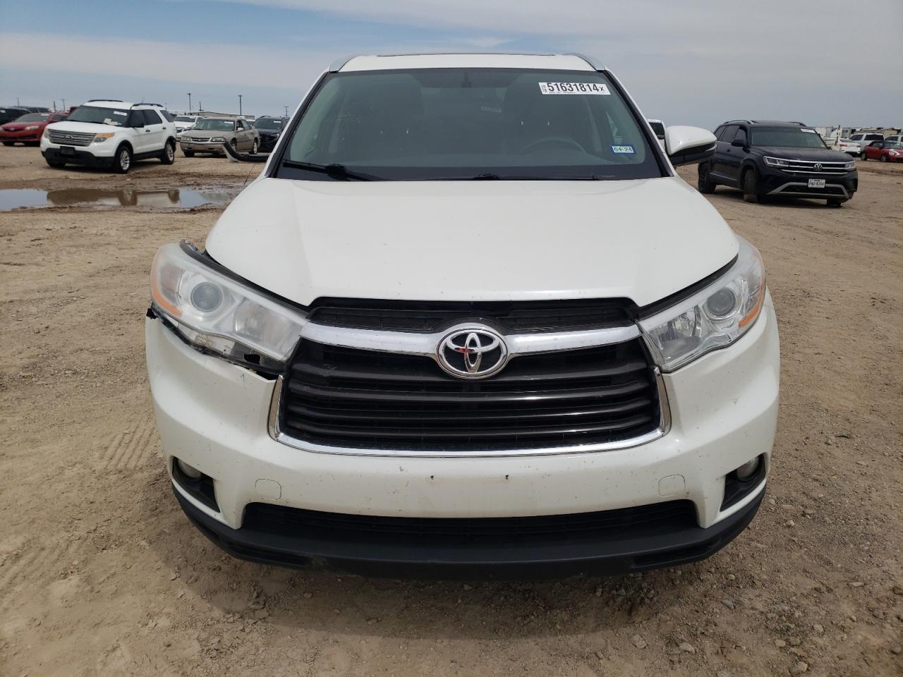5TDKKRFH2ES008383 2014 Toyota Highlander Xle