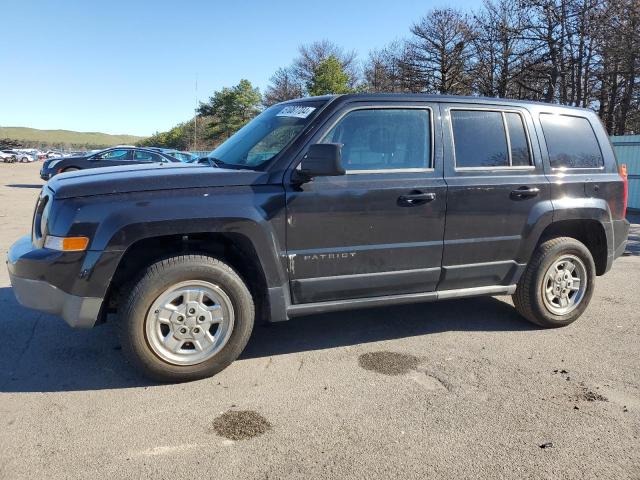 Lot #2473571132 2011 JEEP PATRIOT SP salvage car