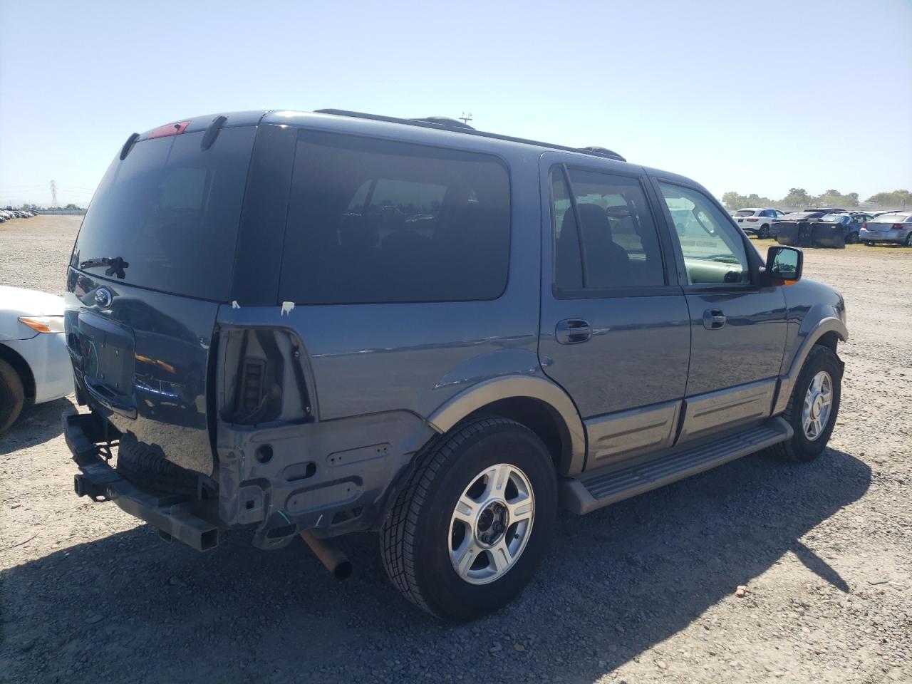 1FMFU17L44LA73960 2004 Ford Expedition Eddie Bauer