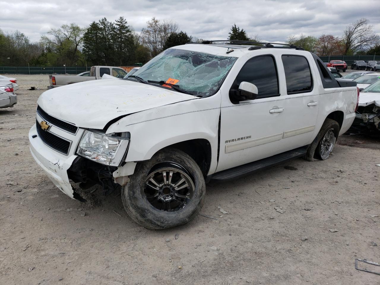 3GNNCFE08AG267352 2010 Chevrolet Avalanche Lt