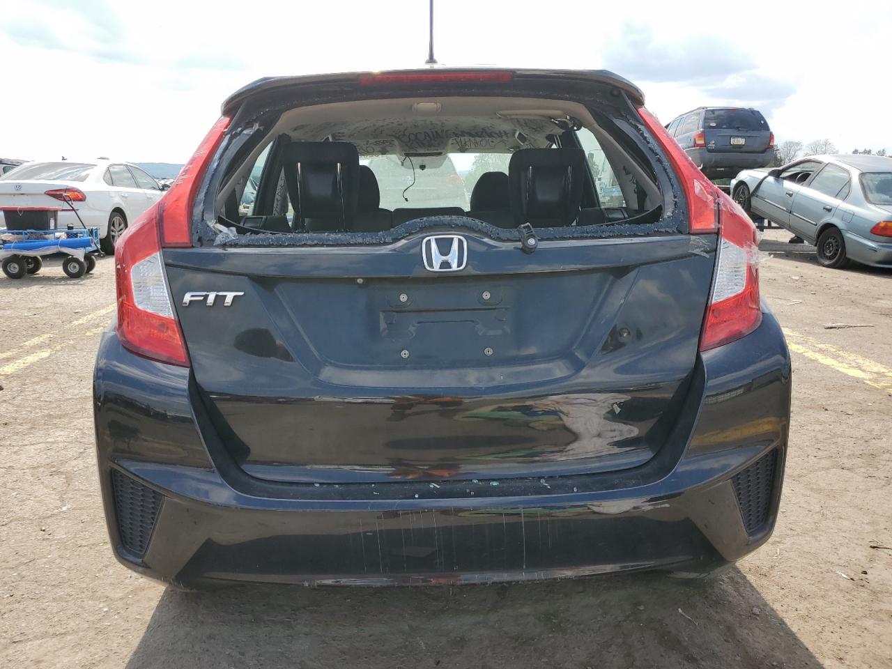 3HGGK5H57FM743459 2015 Honda Fit Lx