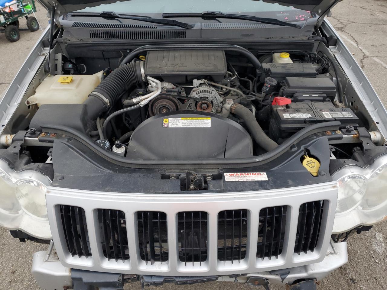 1J8GR48K49C543132 2009 Jeep Grand Cherokee Laredo