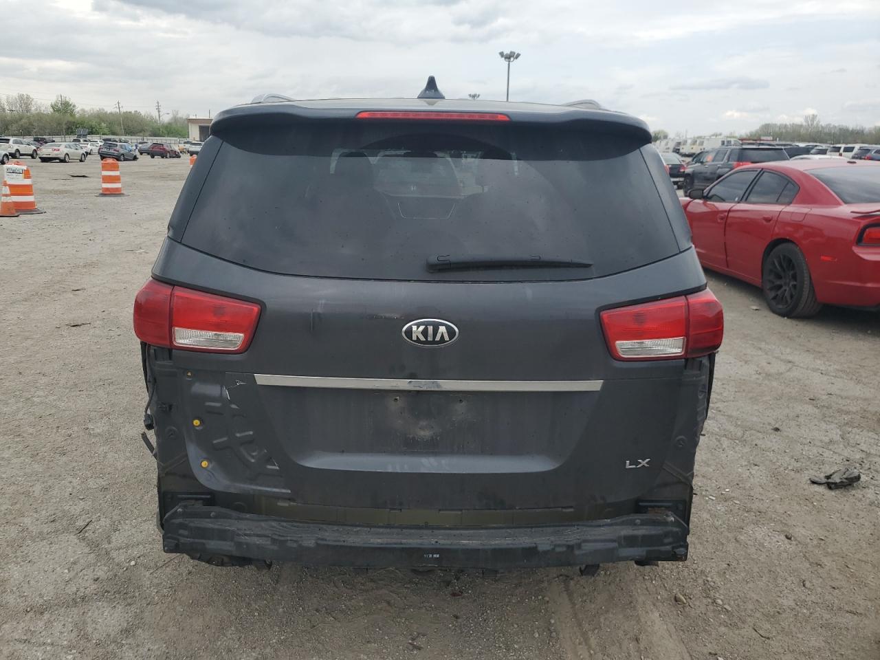 KNDMB5C1XH6307875 2017 Kia Sedona Lx