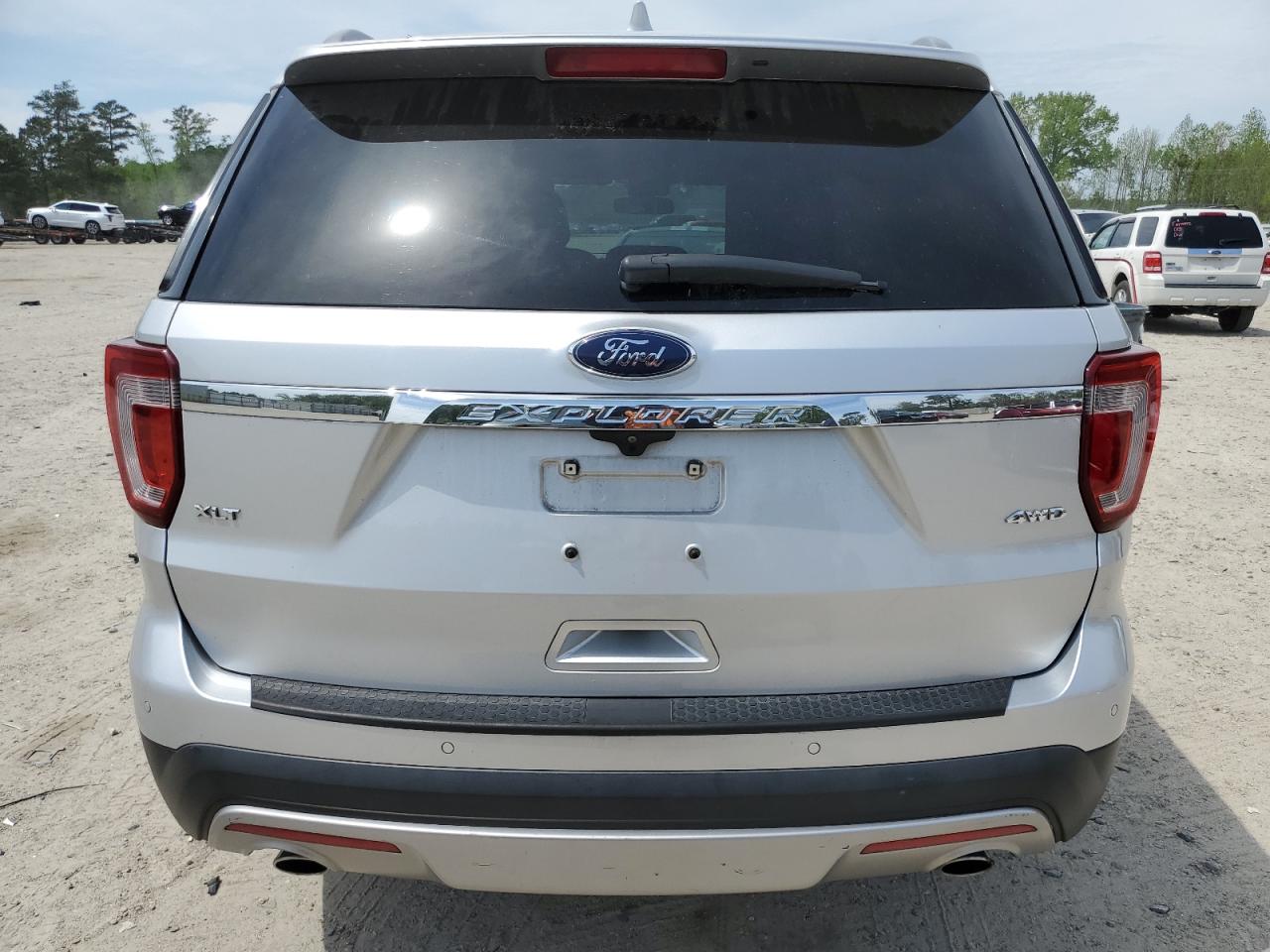 1FM5K8D8XHGC82306 2017 Ford Explorer Xlt