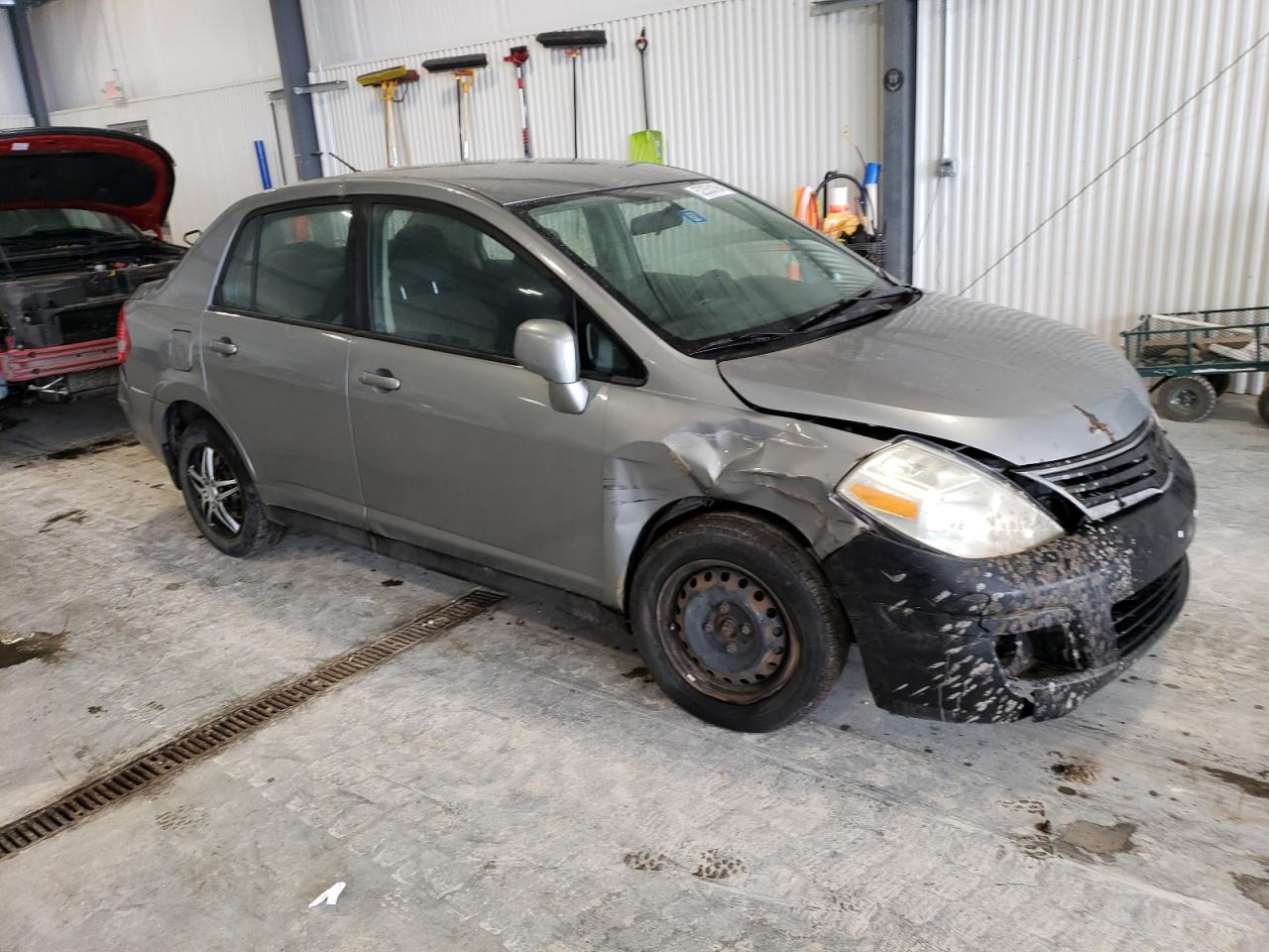 3N1BC1AP4AL432857 2010 Nissan Versa S