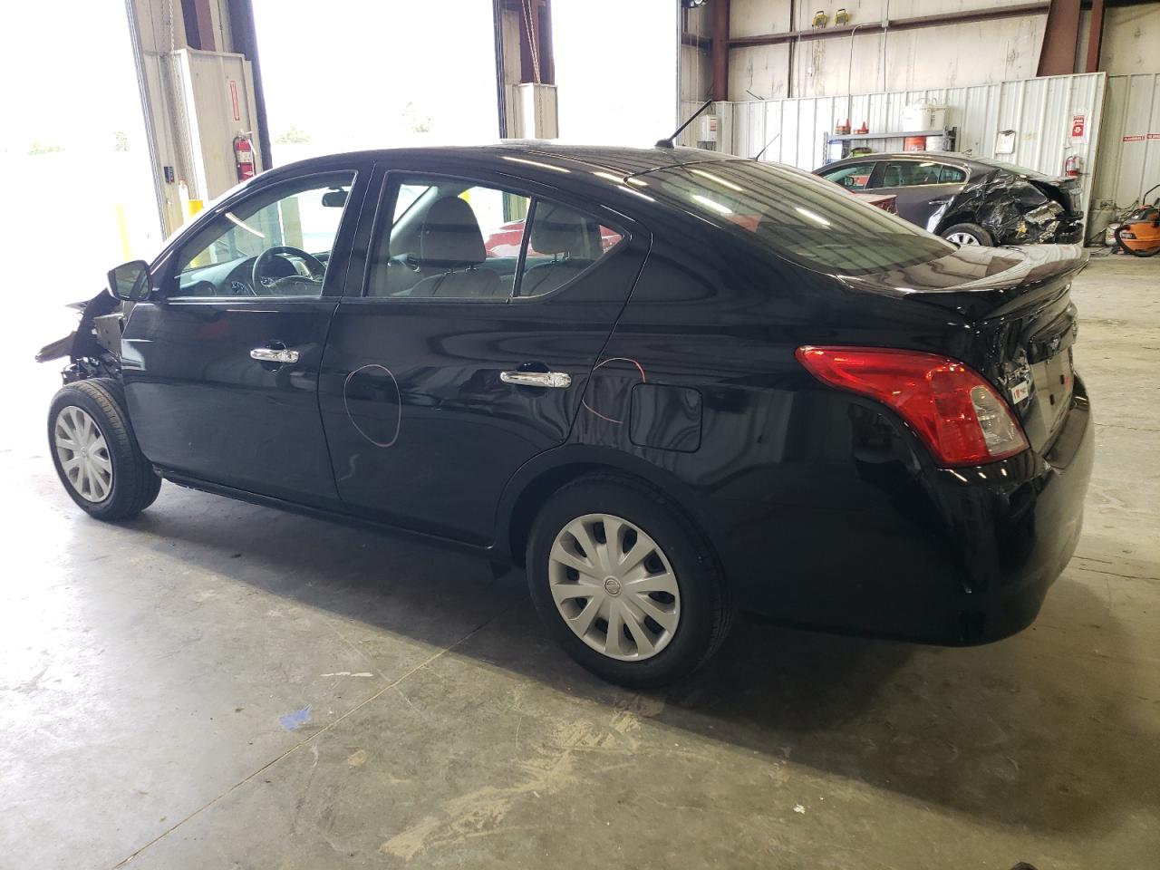 3N1CN7AP9KL820220 2019 Nissan Versa S