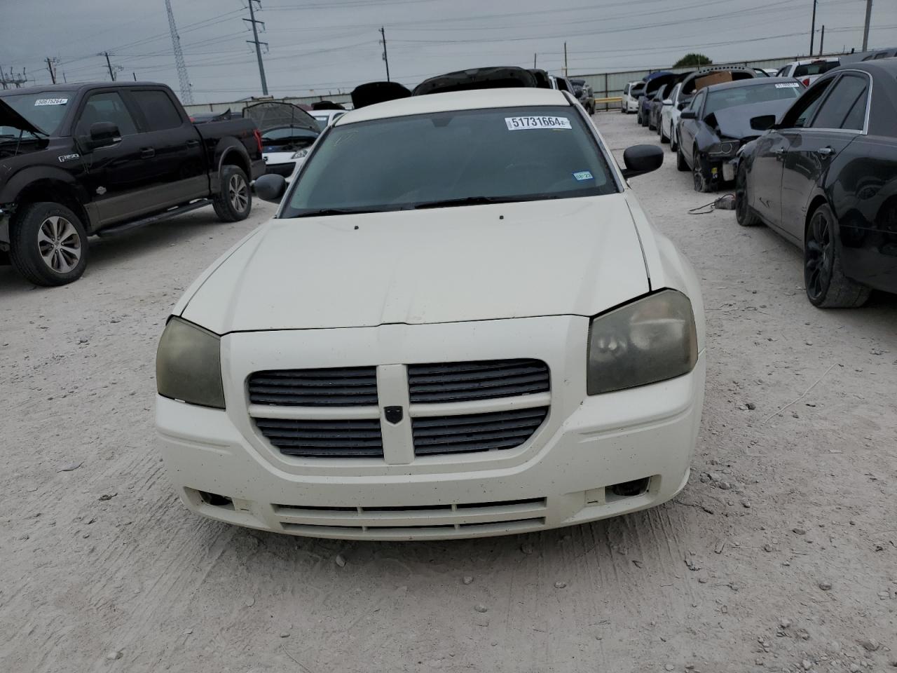 2D4FV48VX5H669837 2005 Dodge Magnum Sxt