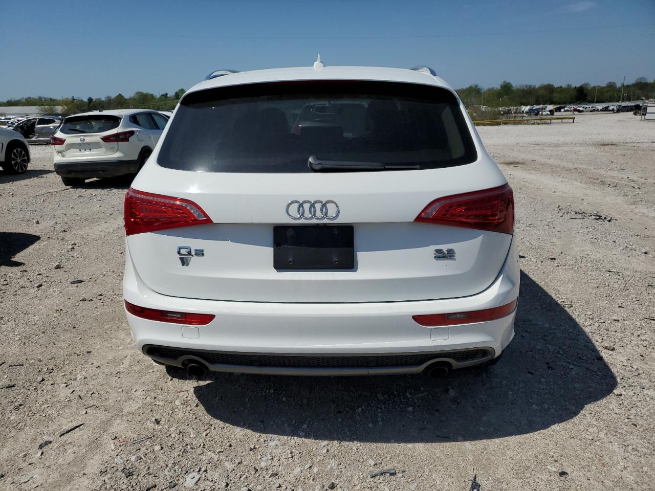 WA1DKAFPXCA109404 2012 Audi Q5 Premium Plus