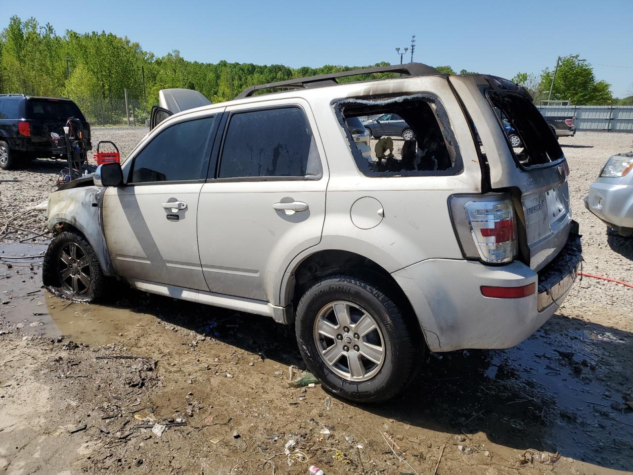 4M2CU81GX9KJ00906 2009 Mercury Mariner