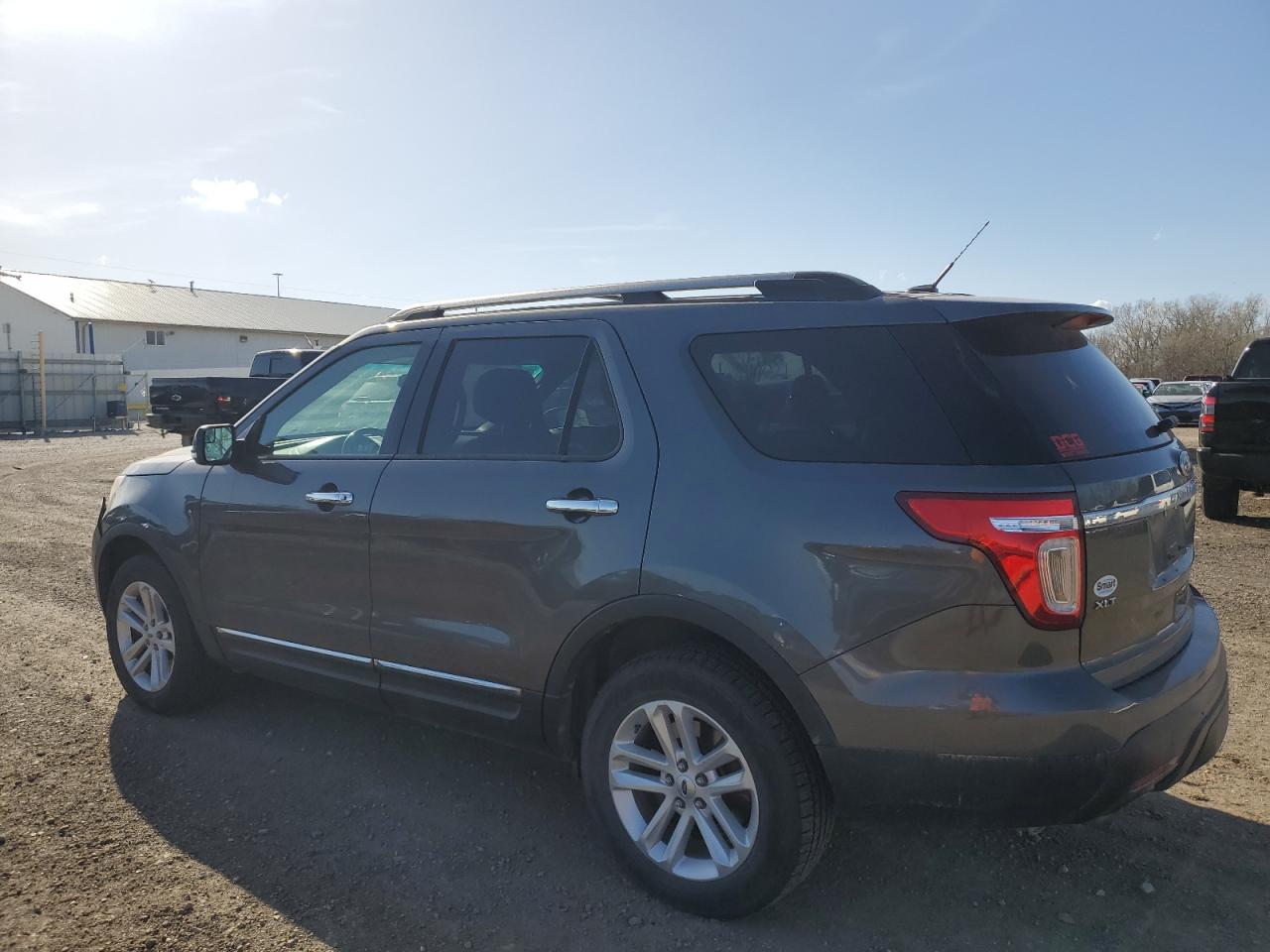 1FM5K8D87FGC63631 2015 Ford Explorer Xlt