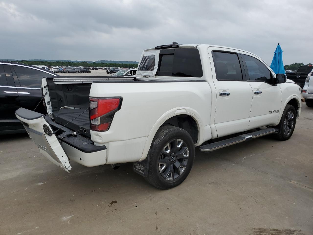 VIN: 1N6AA1ED4PN103838 2023 NISSAN TITAN