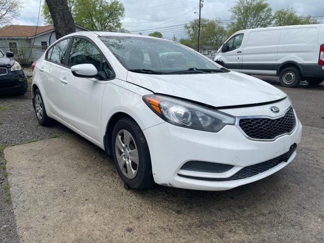 Lot #2459810189 2016 KIA FORTE LX salvage car