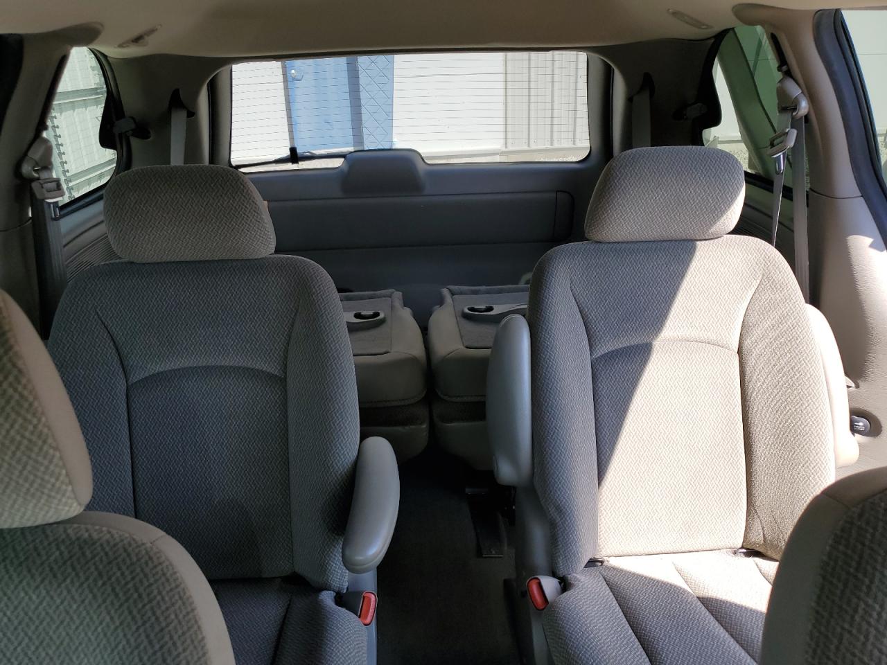 1D4GP45R54B512178 2004 Dodge Caravan Sxt