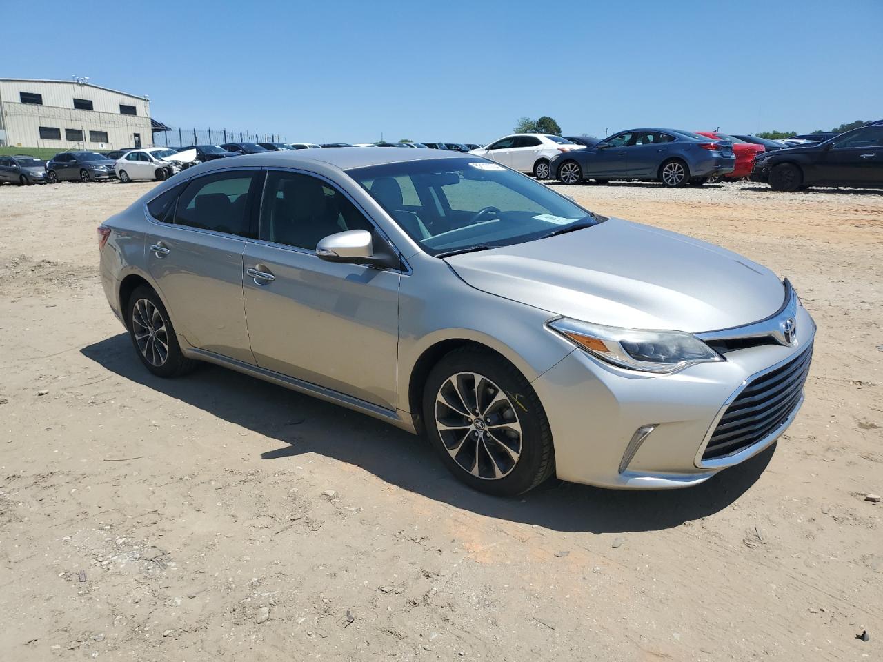 2016 Toyota Avalon Xle vin: 4T1BK1EB9GU195680