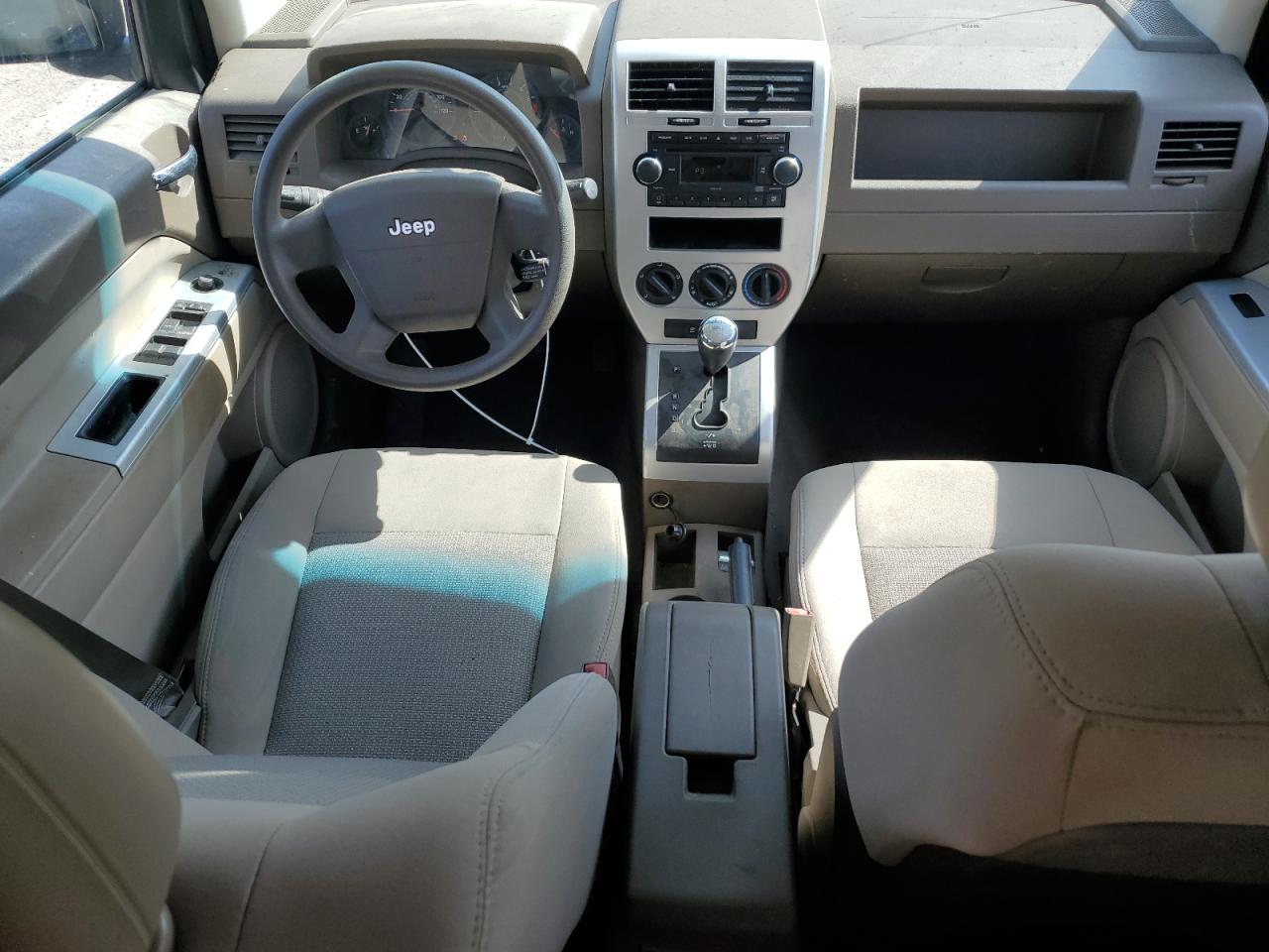 1J8FF47W48D794704 2008 Jeep Compass Sport