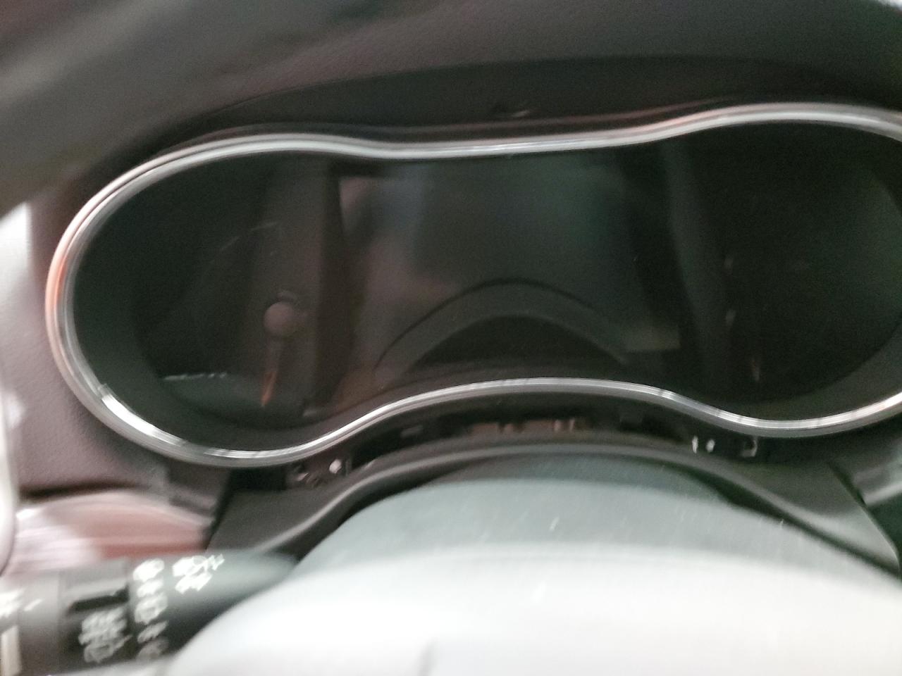 1C4RJEAGXKC857862 2019 Jeep Grand Cherokee Laredo