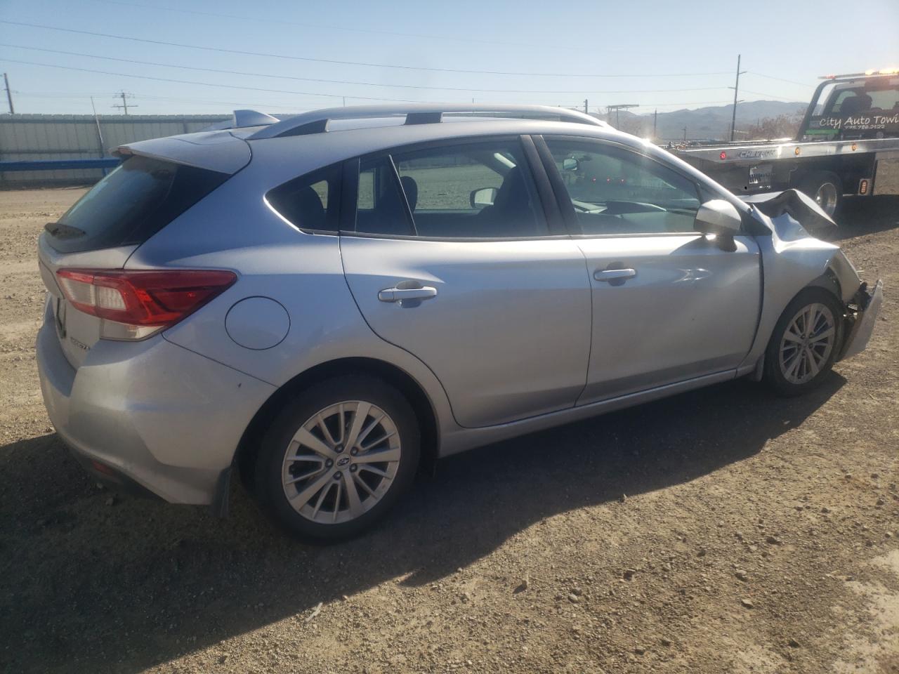 4S3GTAB65J3750989 2018 Subaru Impreza Premium