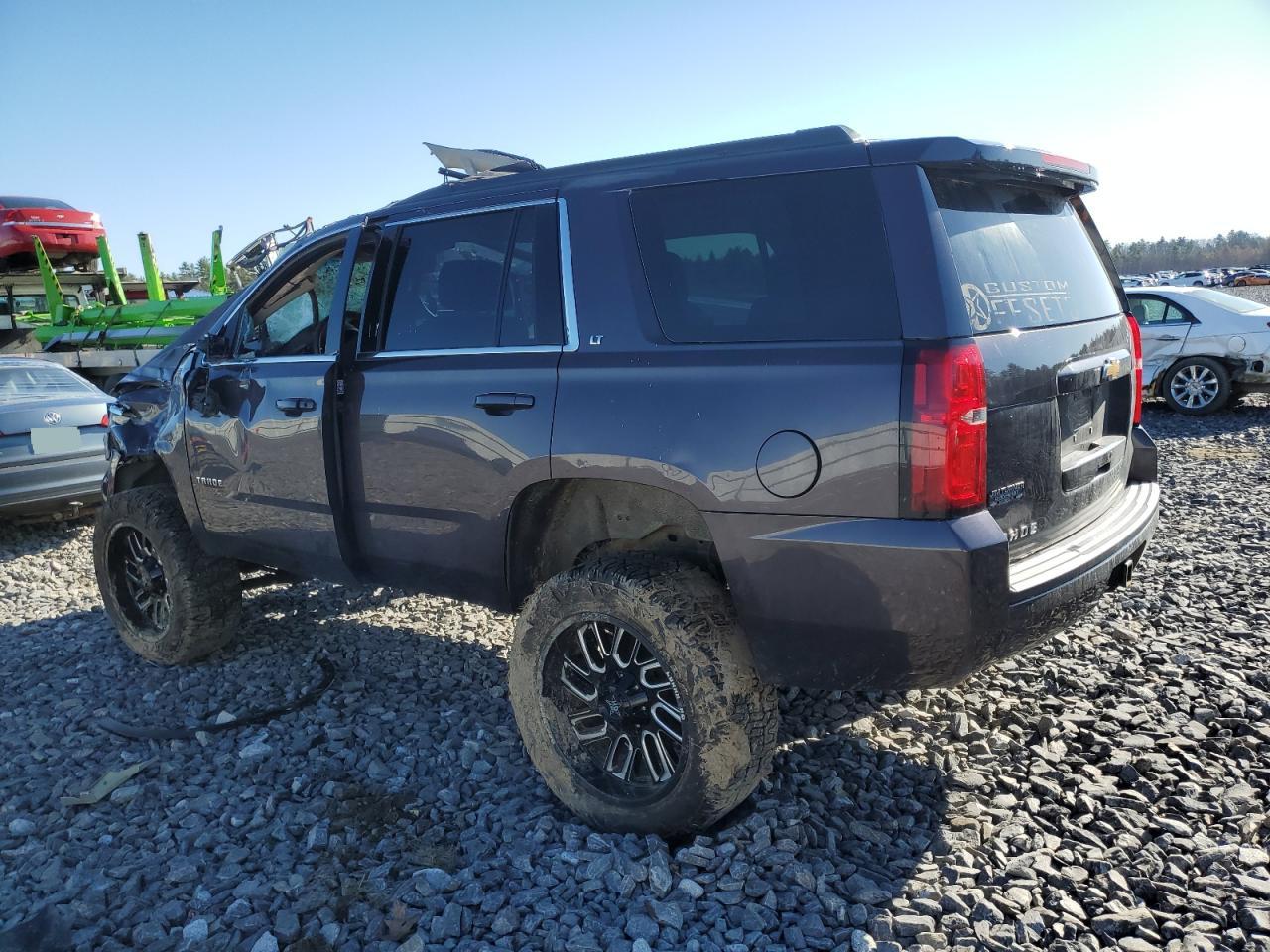 2015 Chevrolet Tahoe C1500 Lt vin: 1GNSCBKC2FR40231