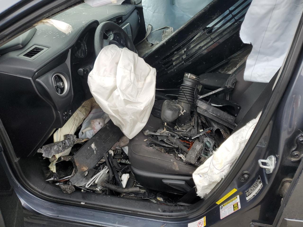 5YFBURHEXHP616372 2017 Toyota Corolla L