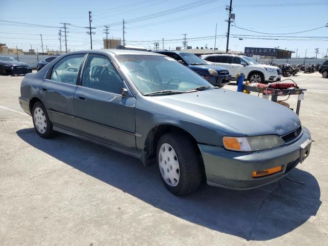 1996 Honda Accord Lx VIN: 1HGCD5537TA072444 Lot: 50366954