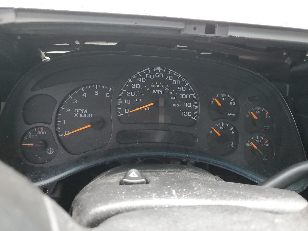 1GTGC13UX3F205160 2003 GMC Sierra C1500 Heavy Duty