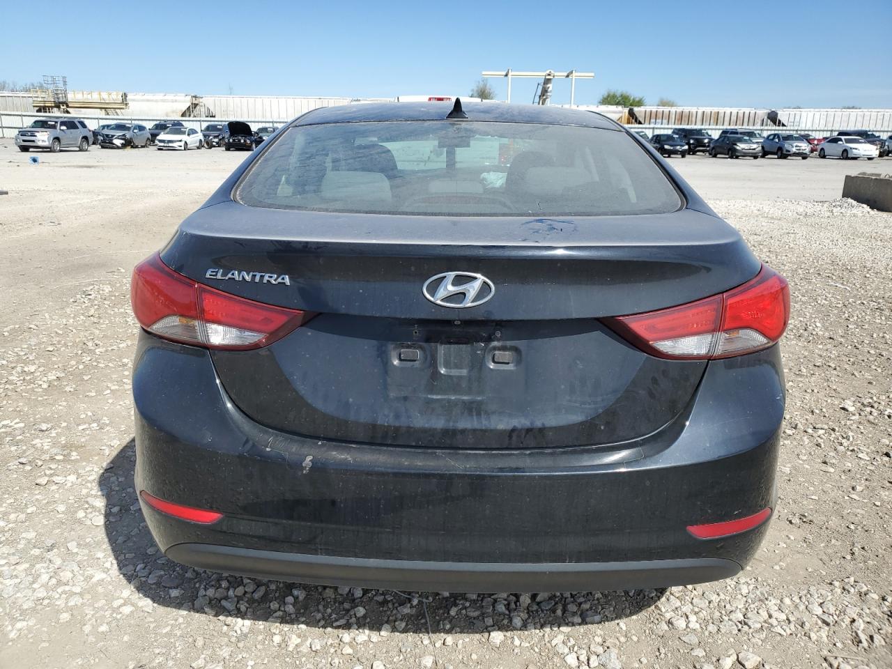 2015 Hyundai Elantra Se vin: KMHDH4AE0FU342279