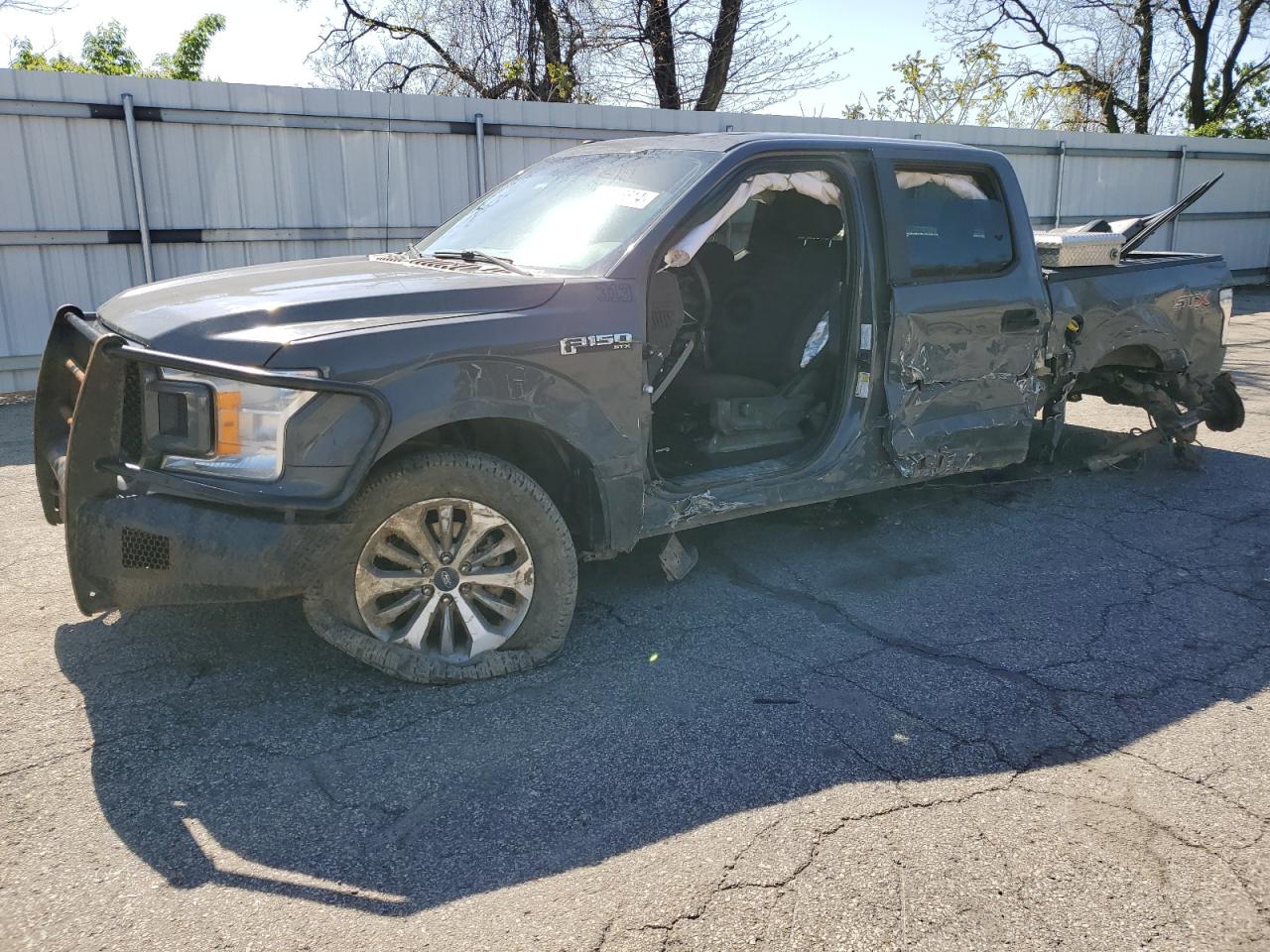 1FTEW1E56JFD32361 2018 Ford F150 Supercrew