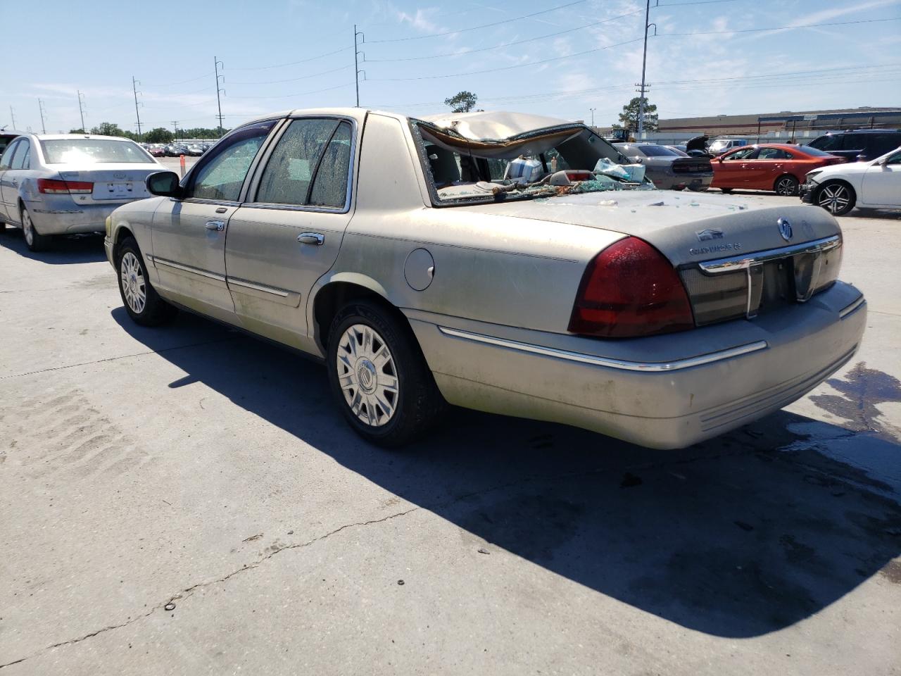 2MEFM74V88X602993 2008 Mercury Grand Marquis Gs