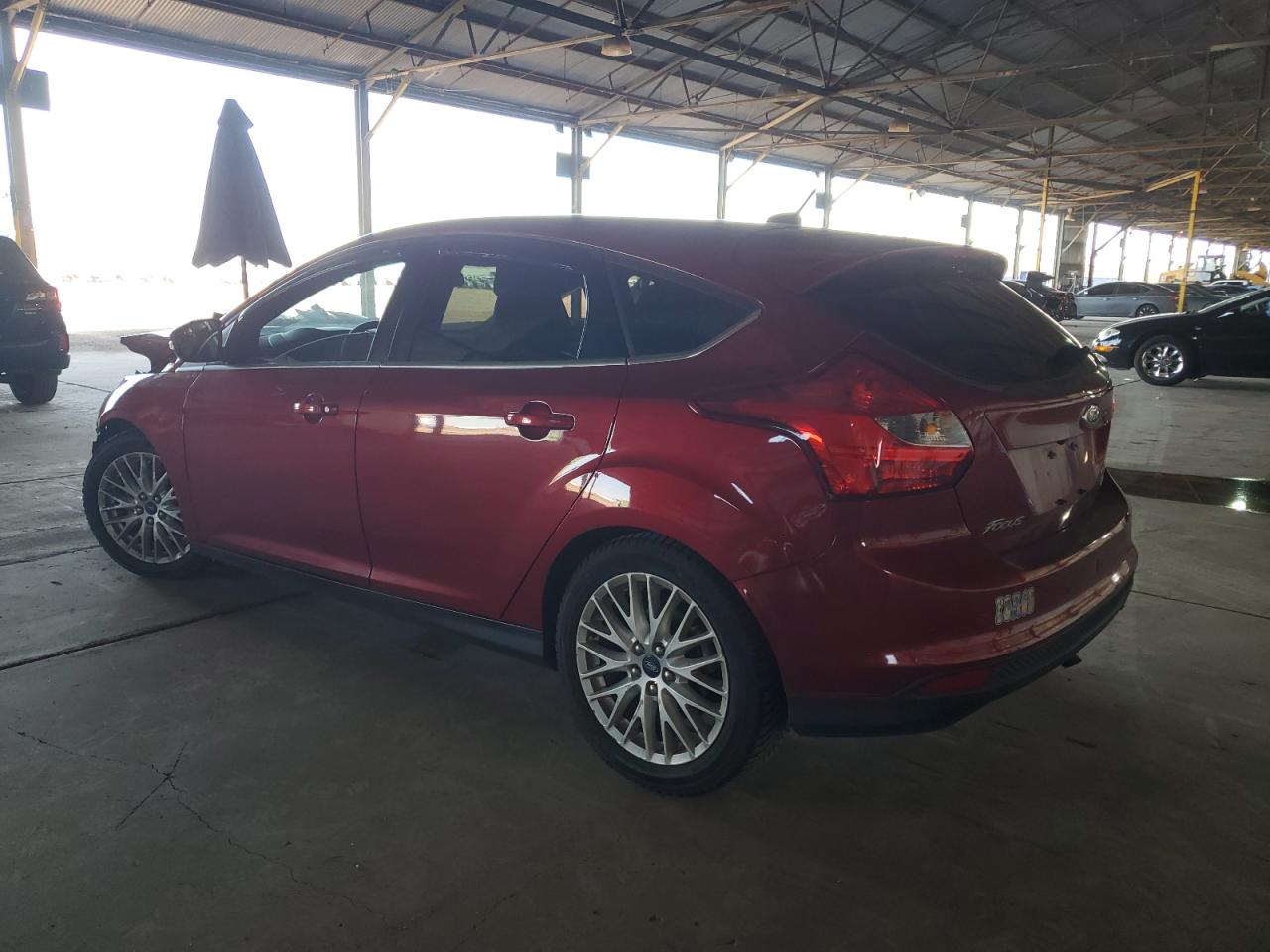 1FADP3N24EL417707 2014 Ford Focus Titanium