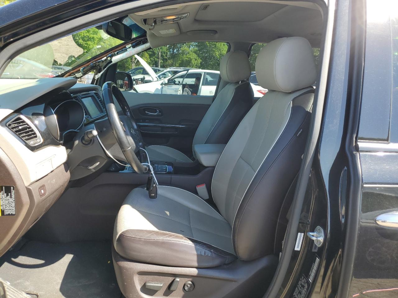 KNDME5C1XF6018211 2015 Kia Sedona Sxl