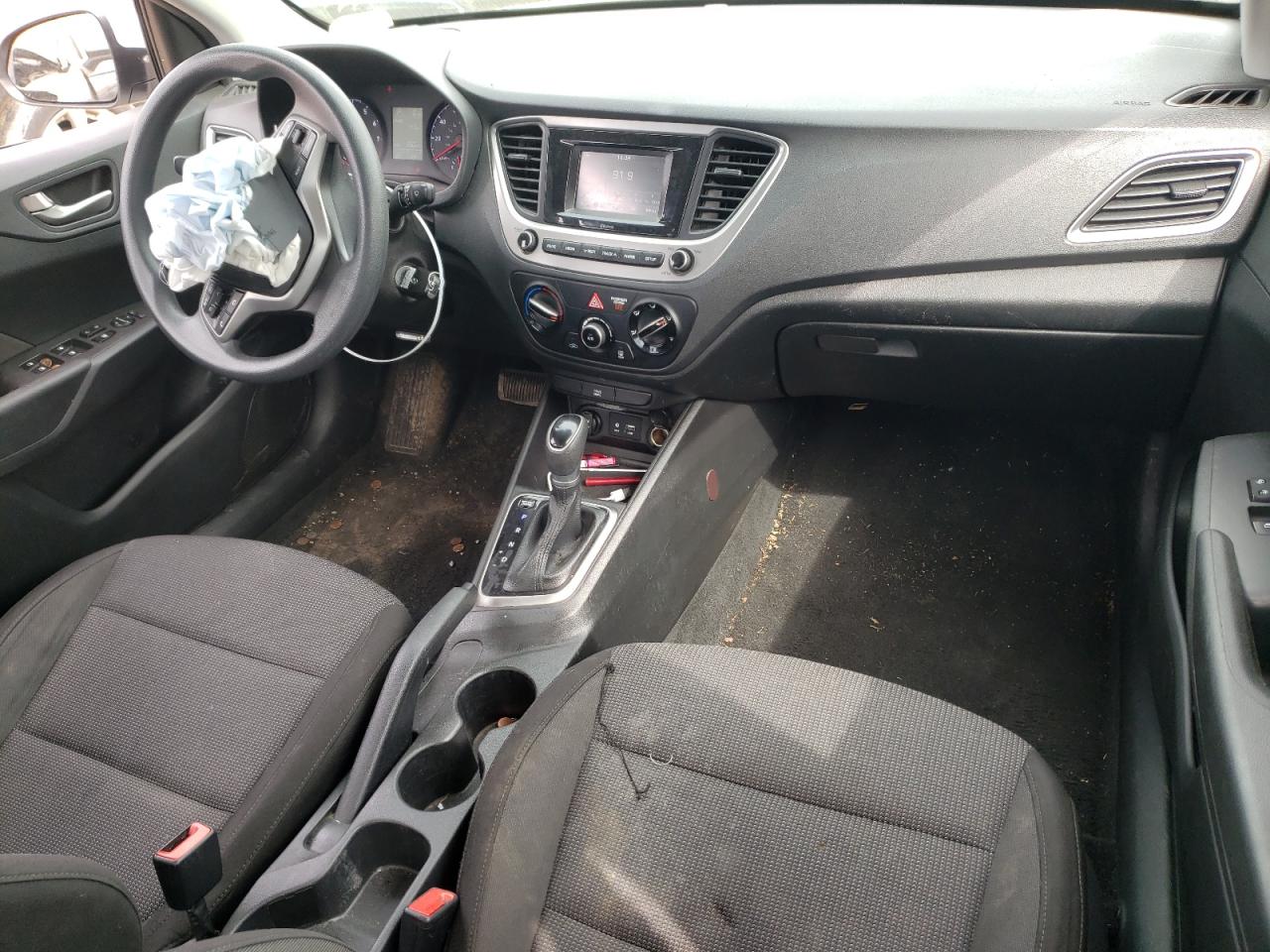 3KPC24A34JE032272 2018 Hyundai Accent Se