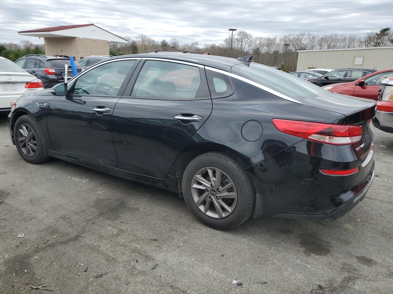 2020 Kia Optima Lx vin: 5XXGT4L35LG443184