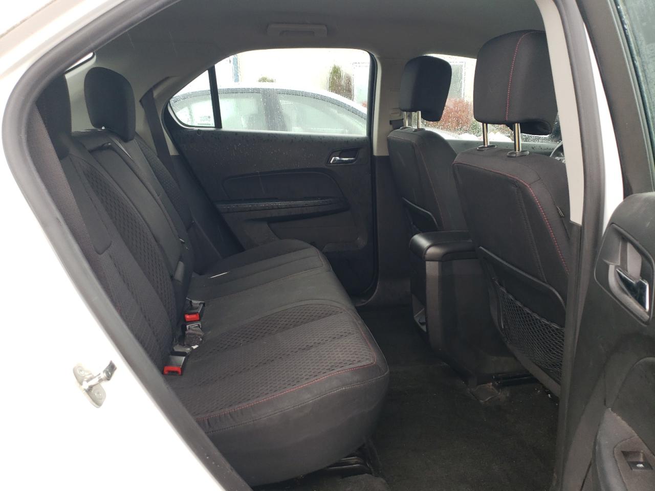 1GNALAEK4FZ131052 2015 Chevrolet Equinox Ls