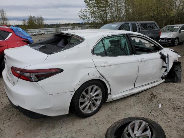 VIN 4T1C11BK9NU064516 2022 Toyota Camry, LE no.3